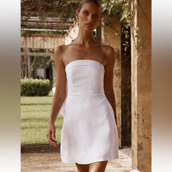 DISSH Aisle White Linen Back Bow Dress – Size 10 - Picture 1 of 11